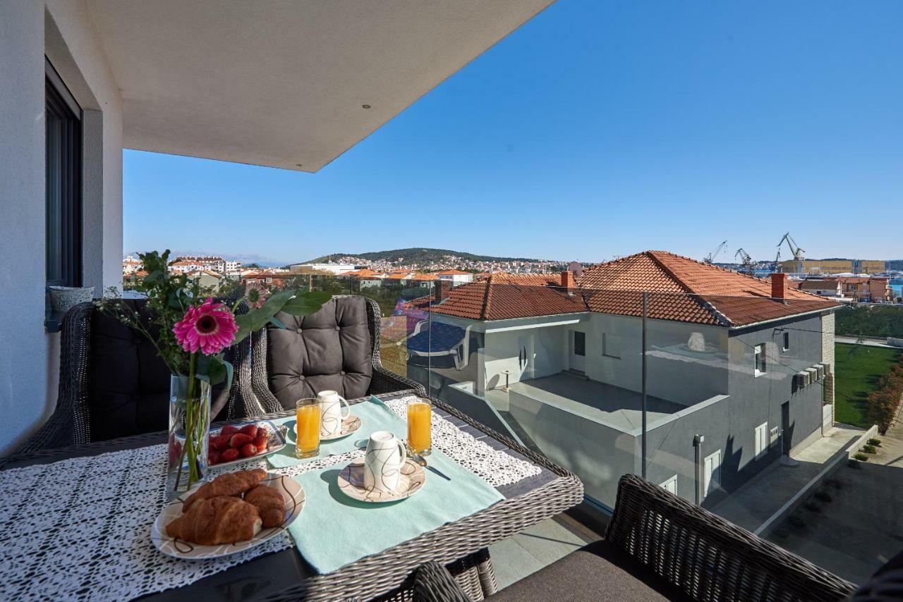 Apartamento Golubica Trogir Exterior foto