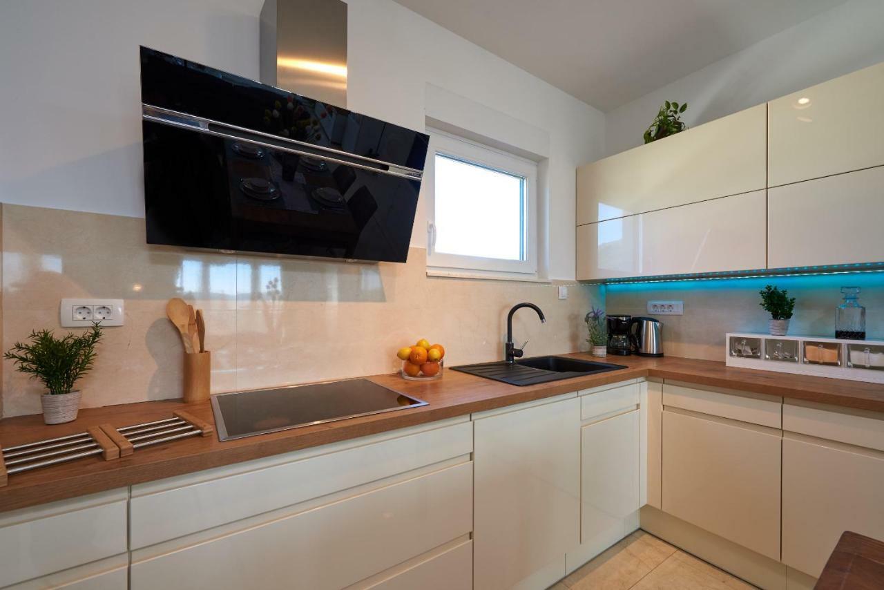Apartamento Golubica Trogir Exterior foto