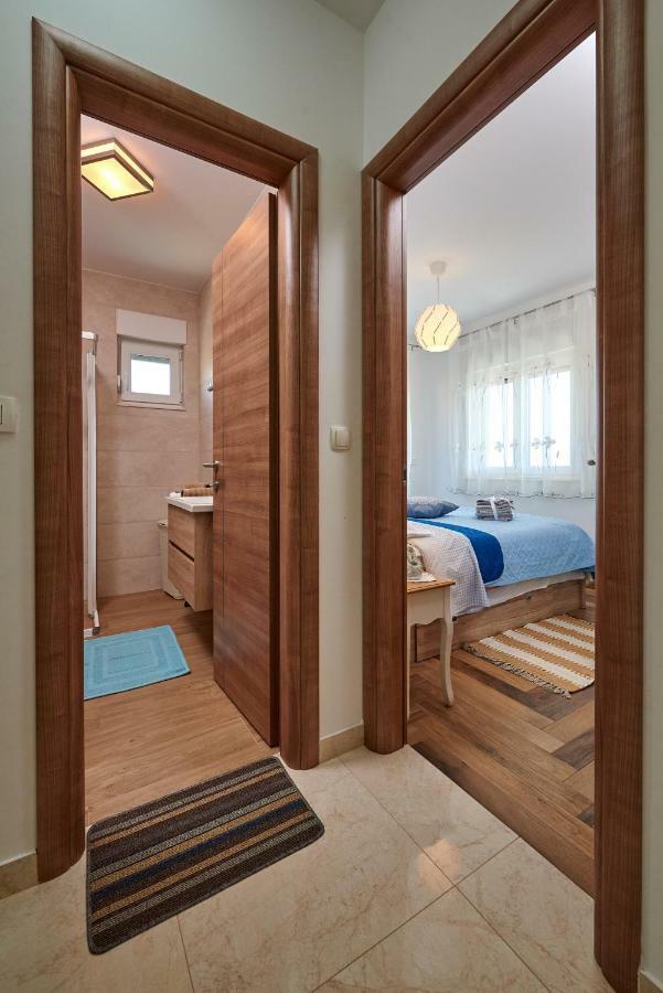 Apartamento Golubica Trogir Exterior foto