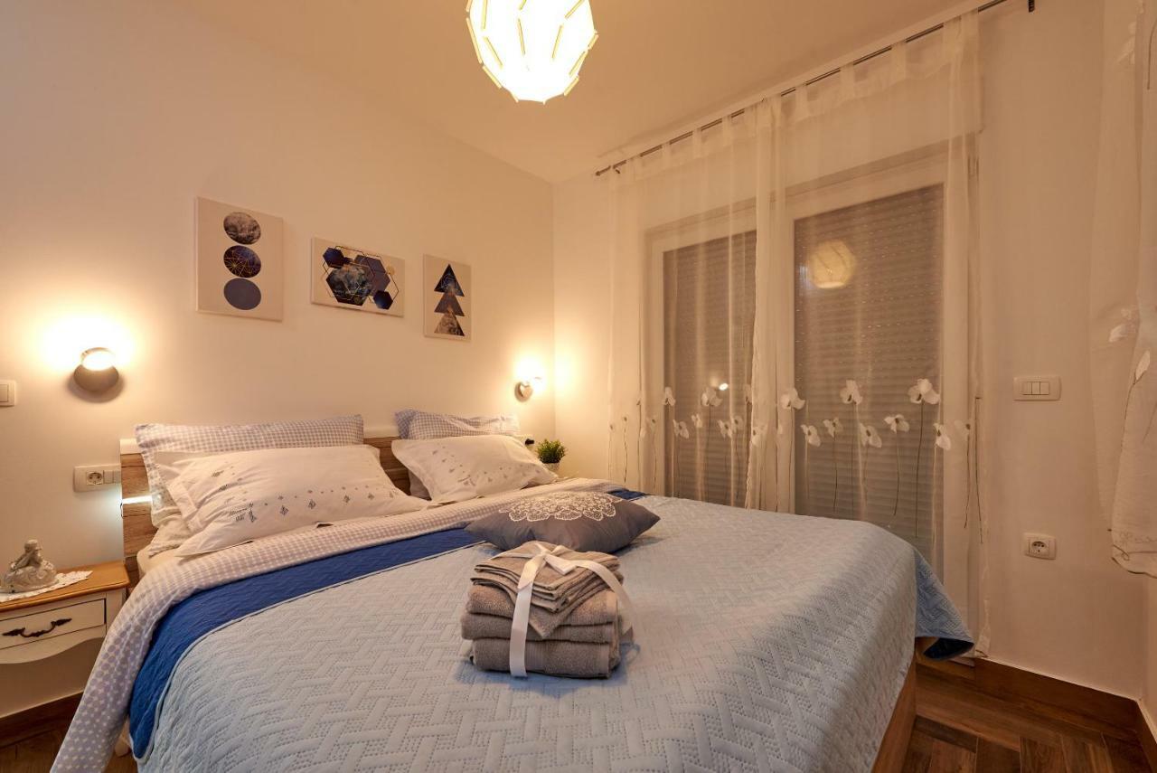 Apartamento Golubica Trogir Exterior foto