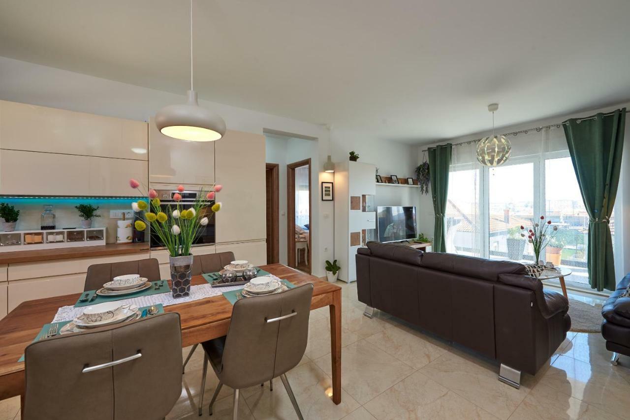 Apartamento Golubica Trogir Exterior foto